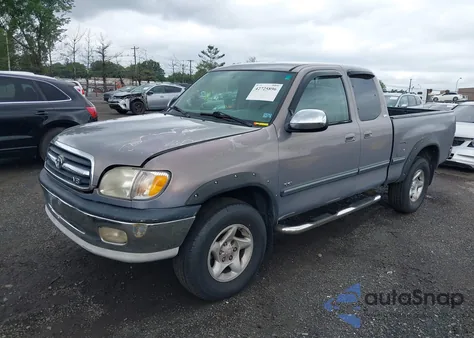 2002 Toyota Tundra Sr5 V8 from USA, damaged, VIN 5TBBT44192S304642
